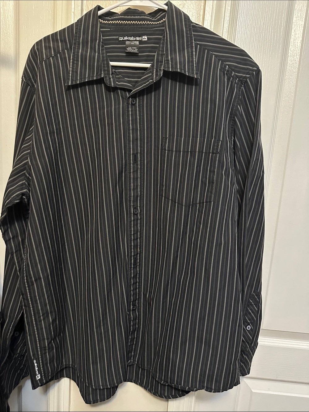 Quiksilver Black Pinstripe Long-Sleeve Button-Down Shirt